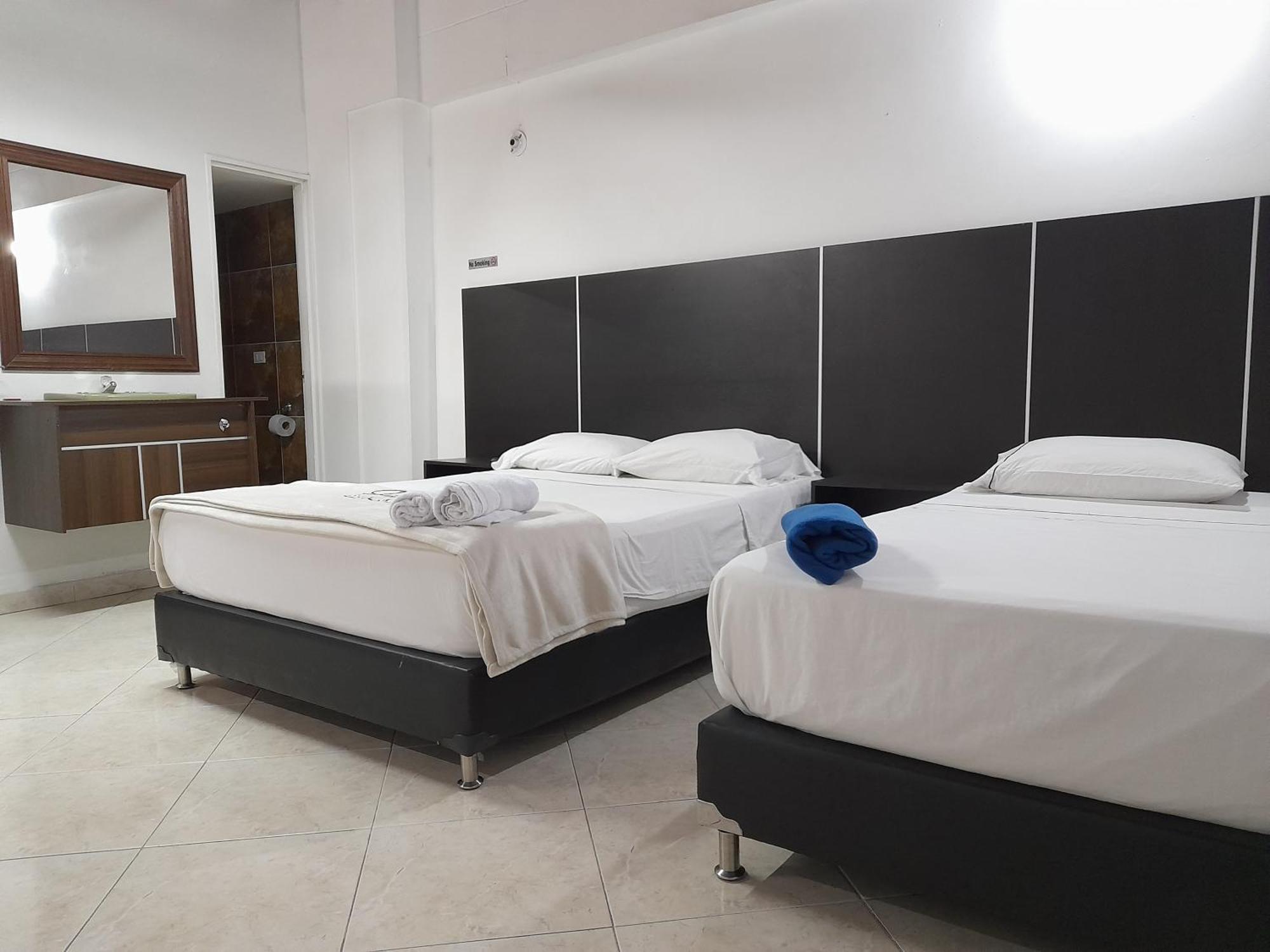 Hotel Saint John Medellín Eksteriør billede
