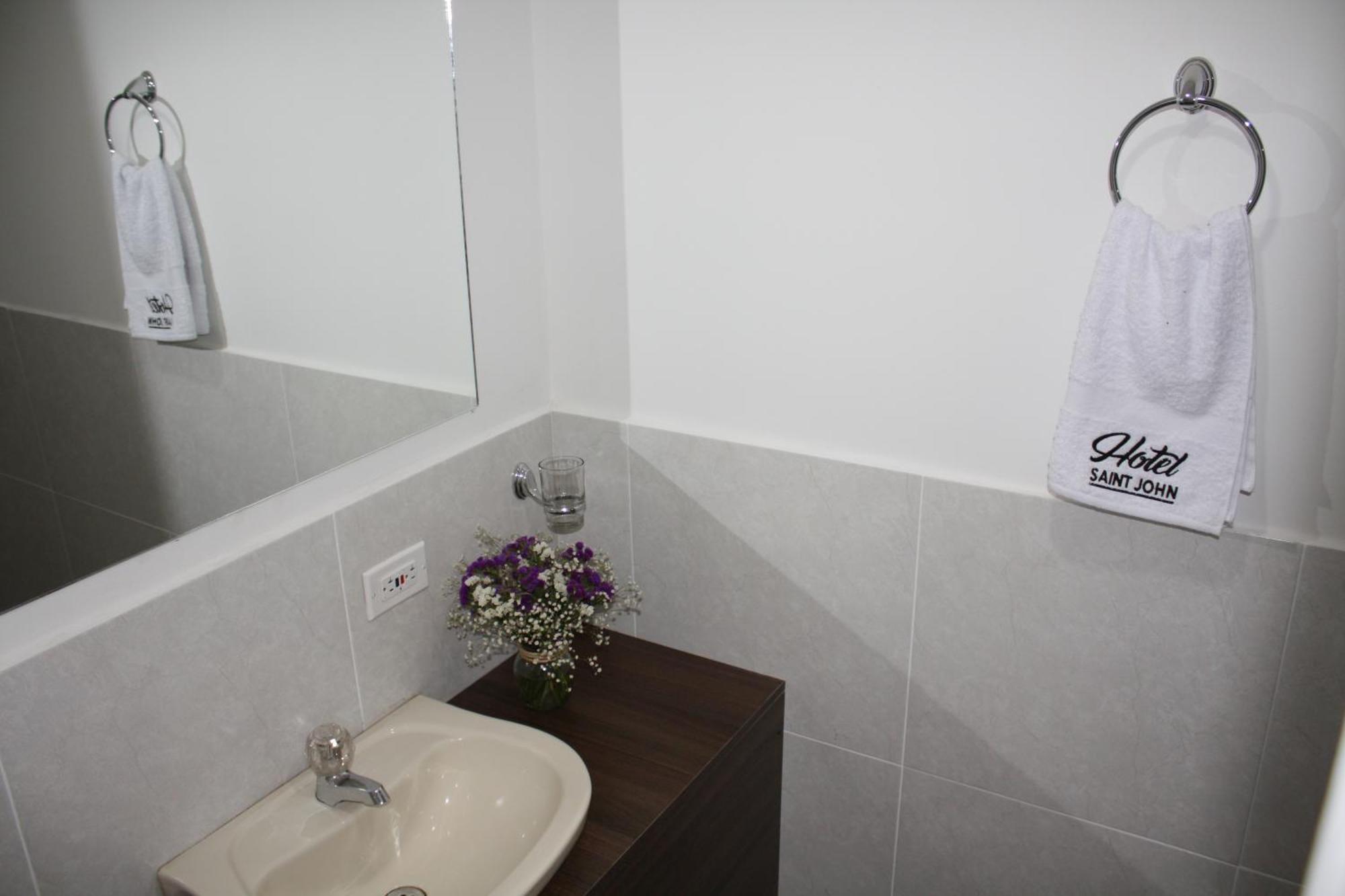 Hotel Saint John Medellín Eksteriør billede